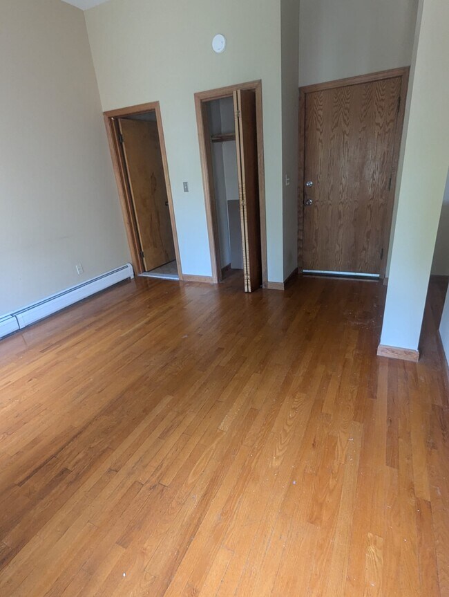 Photo - 208 Wooster St Apartments Unit 1