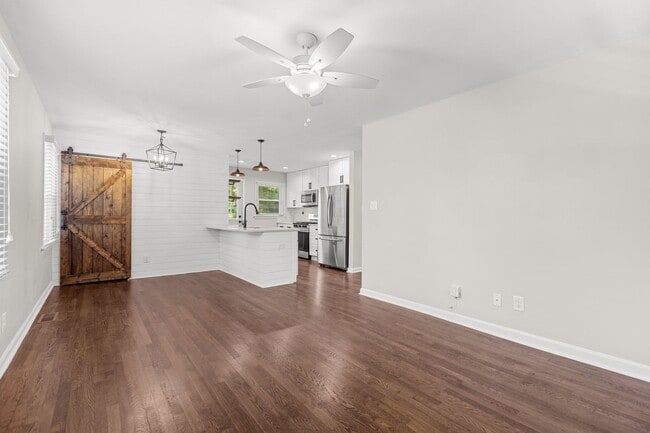 Photo - Adorable, Modern 3 Bedroom Ranch near Downtown Raleigh - Gorgeous finishes, open floorplan, updat...