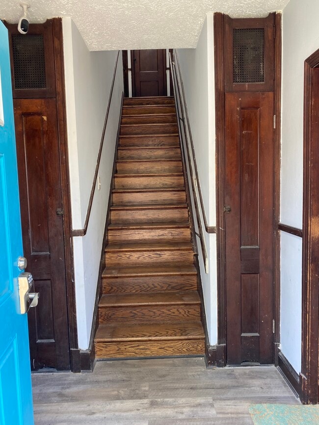 Photo - 3914 9th St NE Unidad 3914 9th St NE