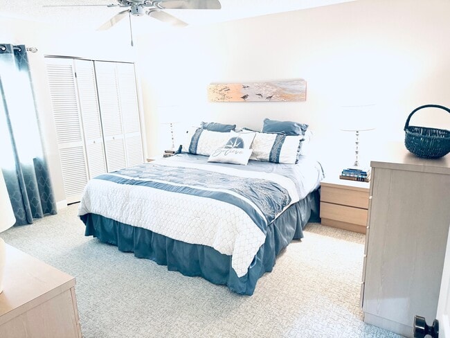 Photo - 854 Bird Bay Way