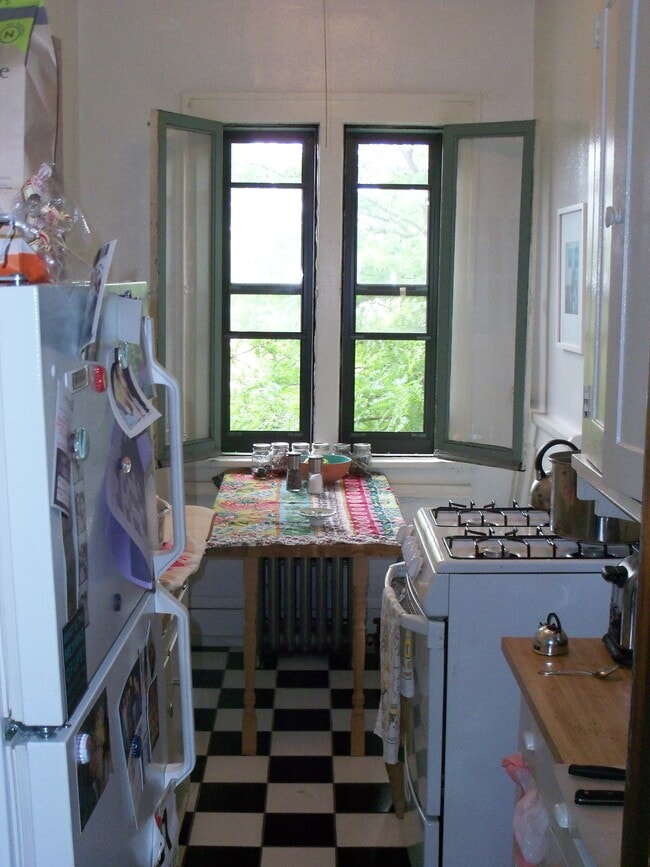 Building Photo - 2507 Nicollet Ave Unit 10 Rental