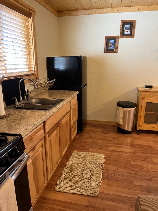 Photo - 4005 Cedar Ave Unit 4005 Cedar Ave. 3