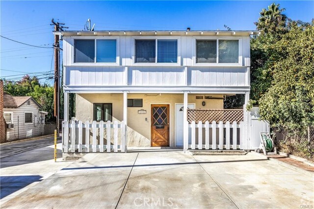 Building Photo - 229 Mayflower Ave Rental