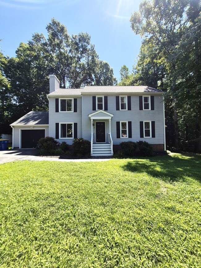 Building Photo - 9019 Double Tree Ln