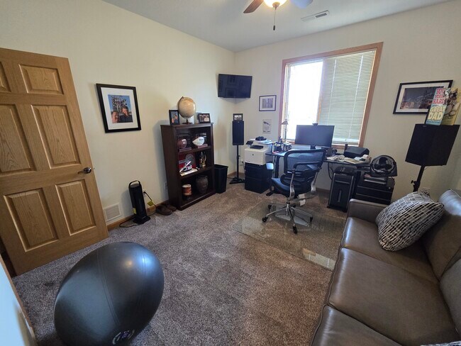 Photo - 171 W Cemetery Rd