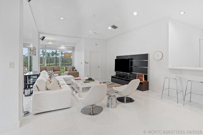Photo - 5190 Lake Catalina Dr Unit B