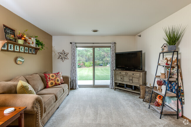 Interior Photo - Pinewood Creek Rental