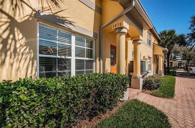 Photo - 3876 Island Way