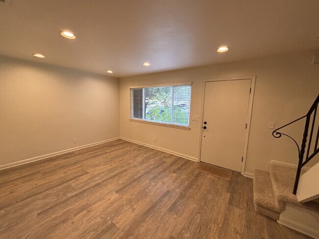 Photo - 3287 Marlene Dr