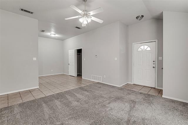 Photo - 214 Joshua Blvd