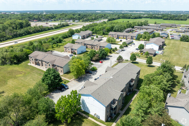 Building Photo - Winfield Farms - Garages Available Rental