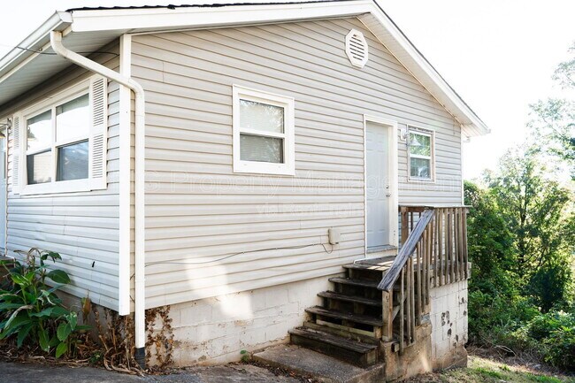 Photo - 2638 Dexter Ln