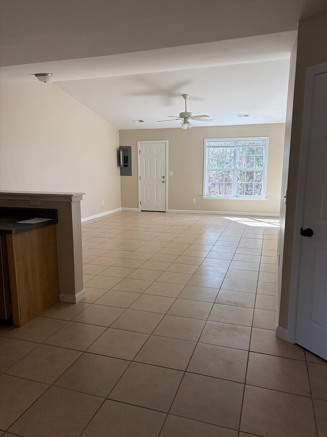 Photo - 517 Victoria Manor Dr