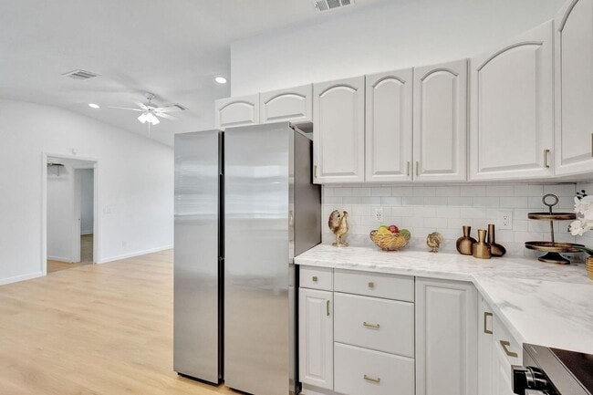 Photo - 9312 Pinion Dr