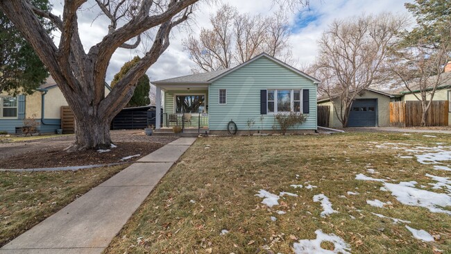 Charming rancher in Bonnyville neighborhood - Charming rancher in Bonnyville neighborhood House