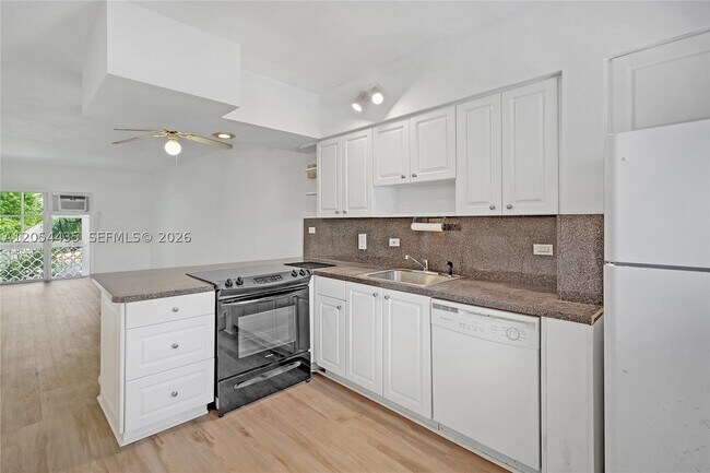 Photo - 6580 Santona St Unit A37