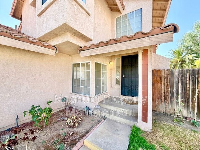 16309 Silverbirch Rd