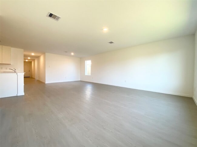 Photo - 26735 Willow Ln