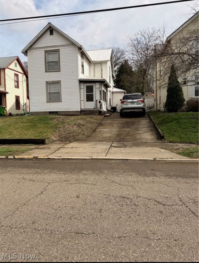 Photo - 326 N 15th St
