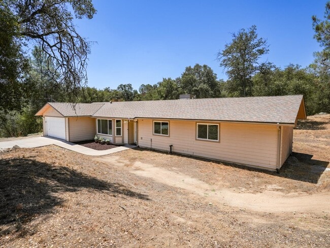 30212 N Dome Dr