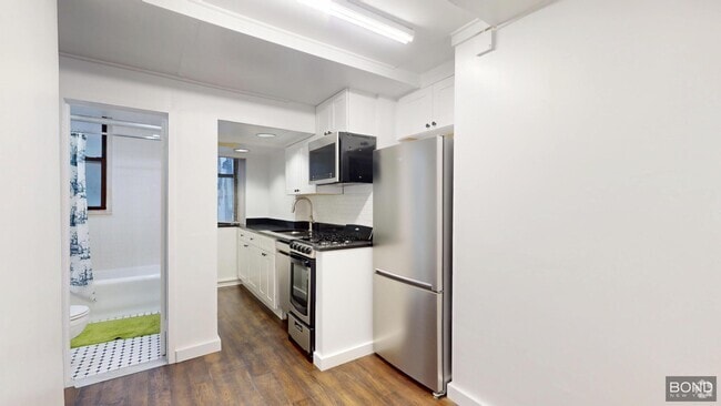 Building Photo - 75 Pierrepont St Unit LL Rental