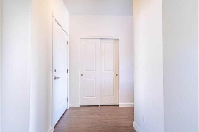 Riverplace Apartment Homes