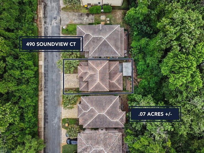 Photo - 490 Soundview Ct