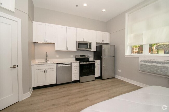Building Photo - 1101 W Granville Ave Rental