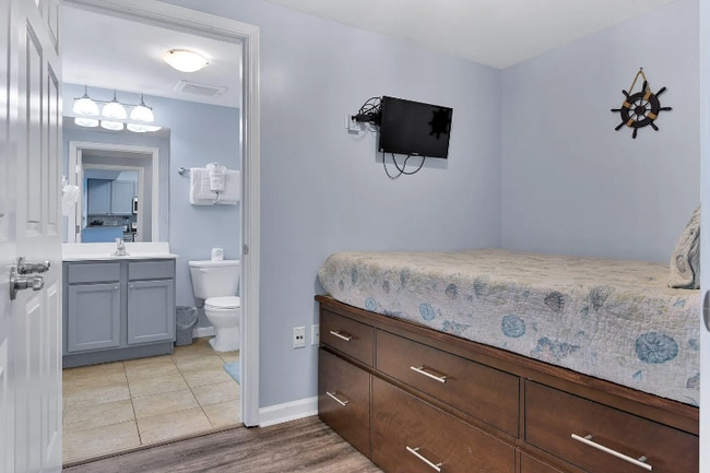 Photo - 4203 Indian Bayou Trail Unidad #1806