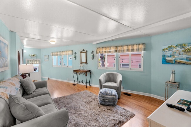 1368 Nettles Blvd Unit SI ID1537526P