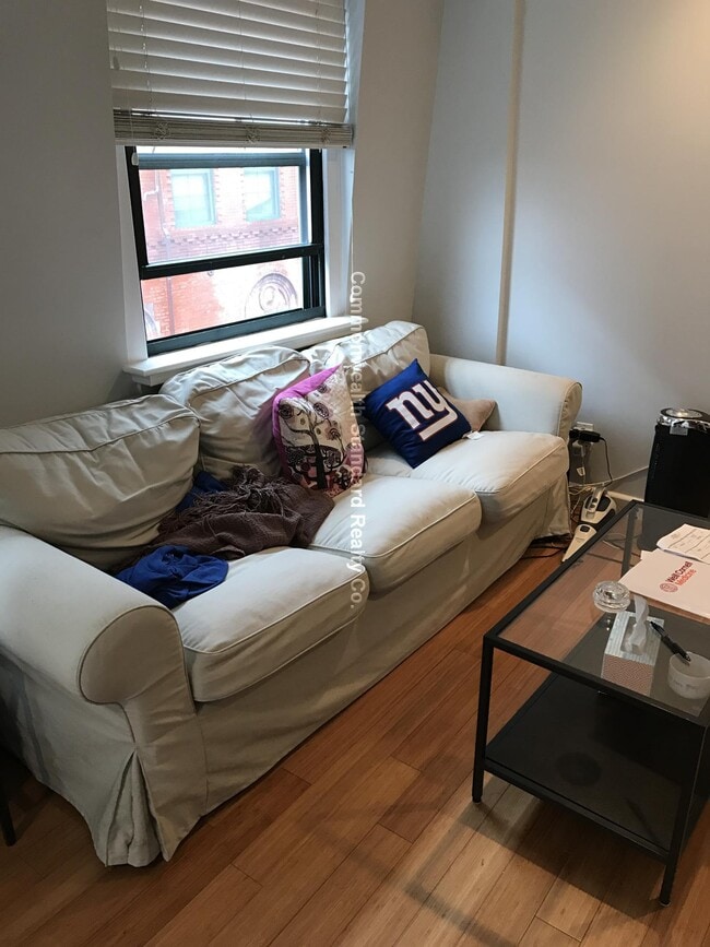 Photo - 1661-1663 Washington St. Unit 504 Unidad 504