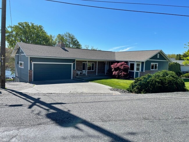Building Photo - Beautiful Kennewick Home for Lease July 1st!