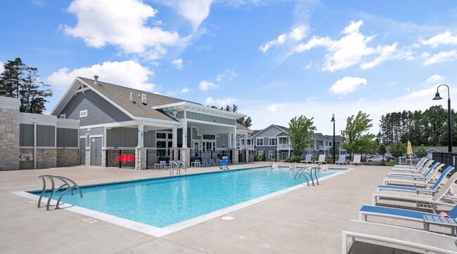 Pool Area - Springs at Five and Main