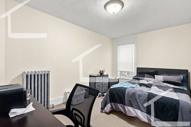 Photo - Cozy 1 bed 1 bath in Allston-Brighton available 9/1/26