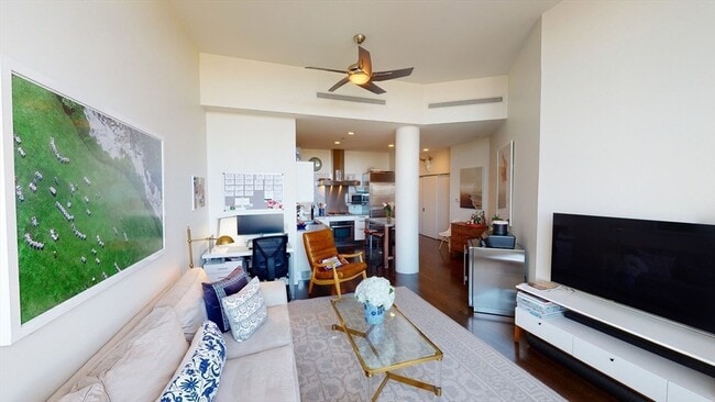 Photo - 360 Newbury St Unit 503