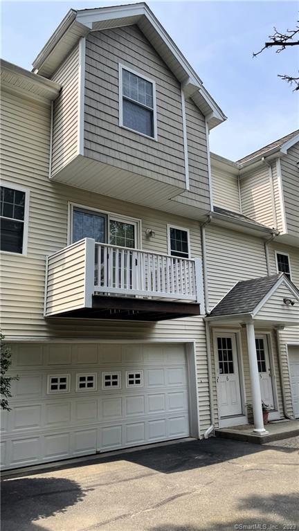 Photo - 35 Maple Tree Ave Unit APT 6