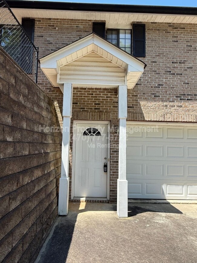 Photo - 4005 Hidden Hollow Dr