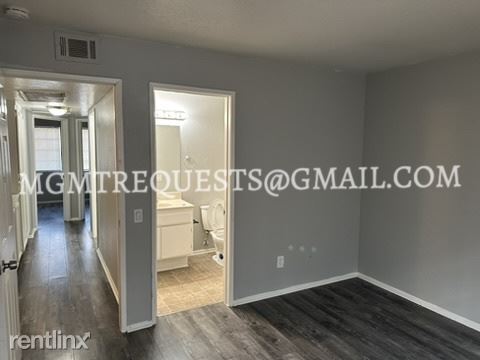 Photo - 3 br, 2 bath Condo - 1365 Crafton Avenue 2092