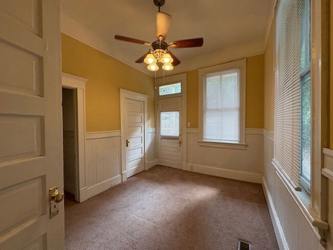 Photo - 946 Magnolia St Unidad Apartment 3