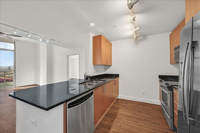 Photo - Dual Masters & Incredible Strip Views, 37th Floor or Allure