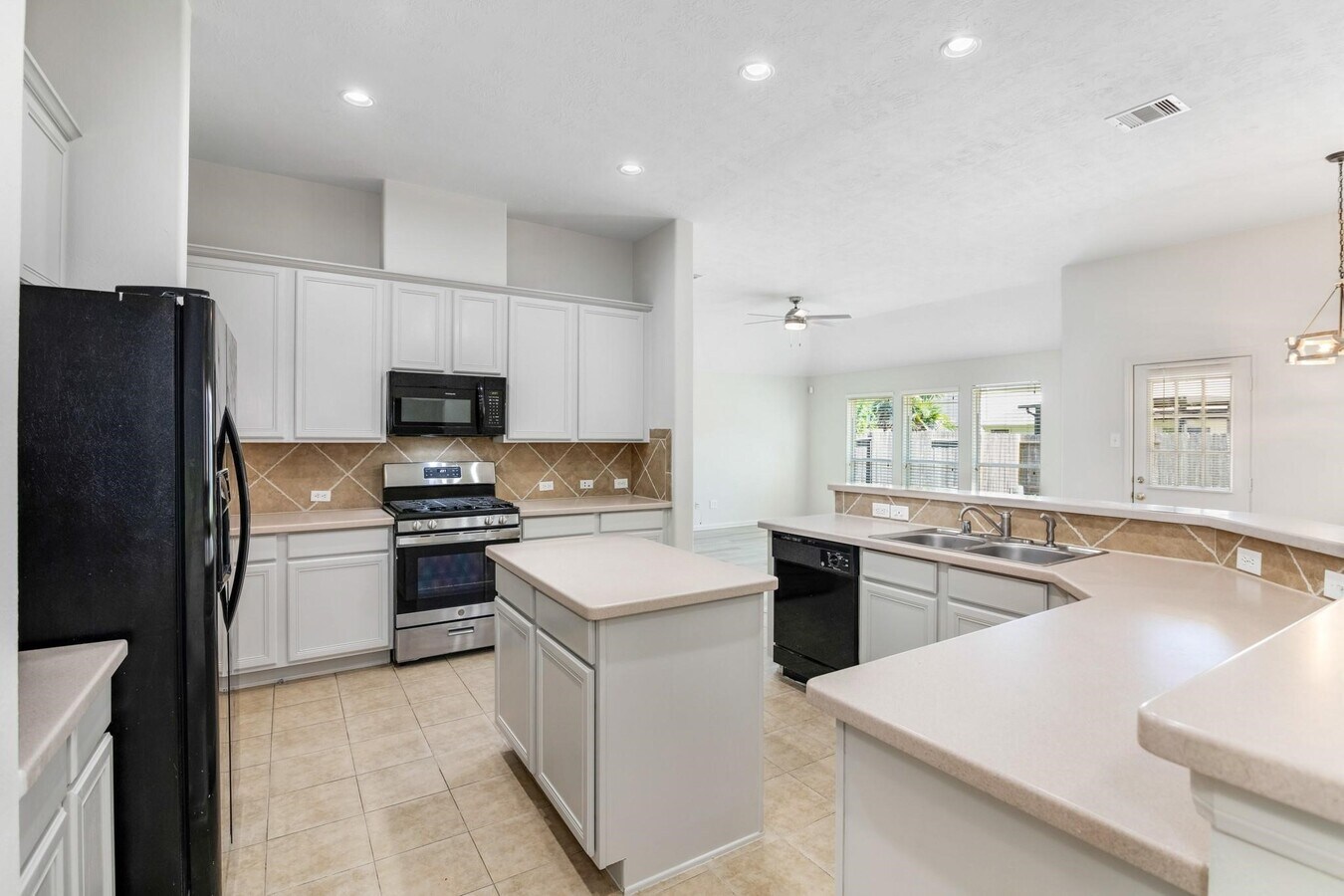 Photo - 26127 Bent Meadow Ct