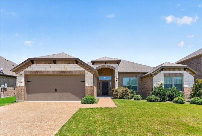 Building Photo - 2819 Diamondback Dr