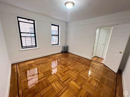 Building Photo - 1 bedroom in BRONX NY 10453 Unit 4F Rental