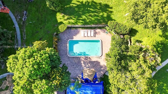 Photo - 6301 N Falls Cir Dr Unidad 206