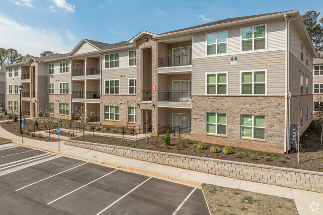 Building Photo - Candler Reserve