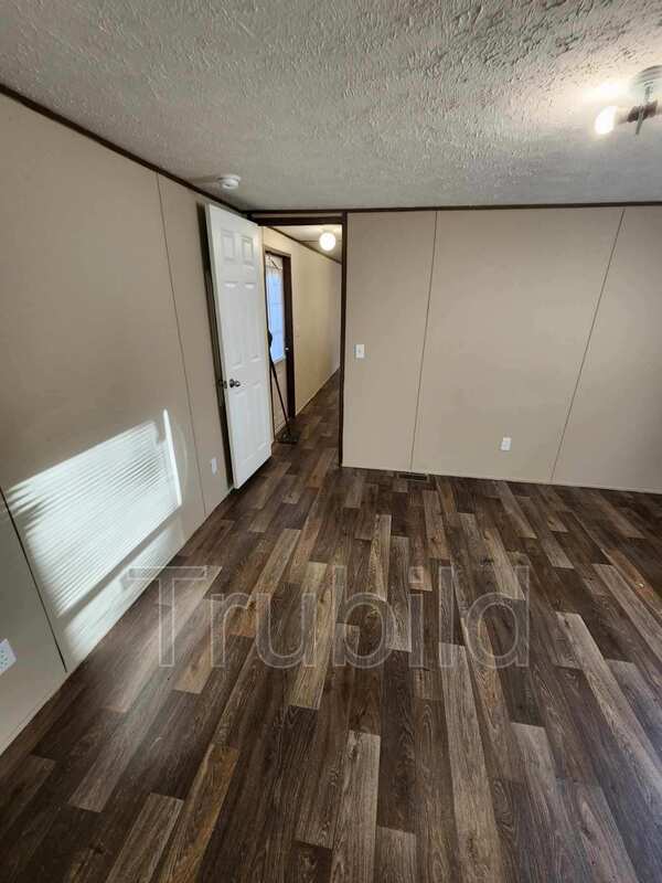 Photo - 109 Galahad Dr