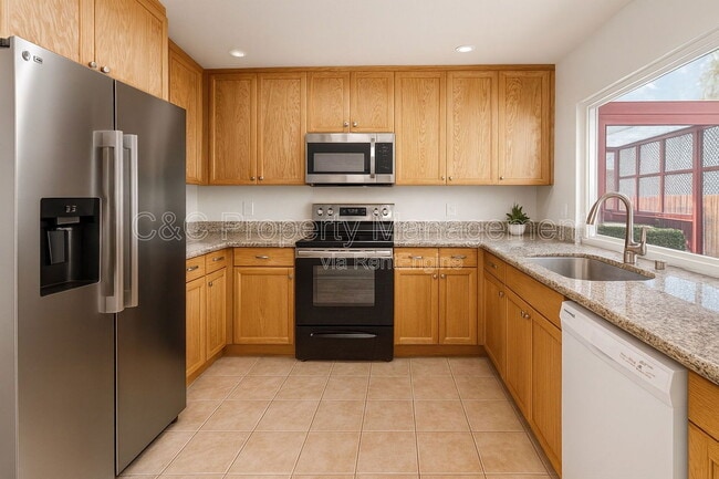 Photo - 120 Ward Ct