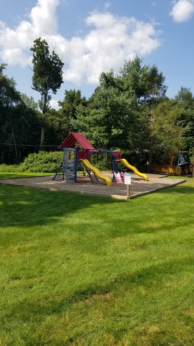 Photo - 75 Balance Rock Rd Unit APT 11