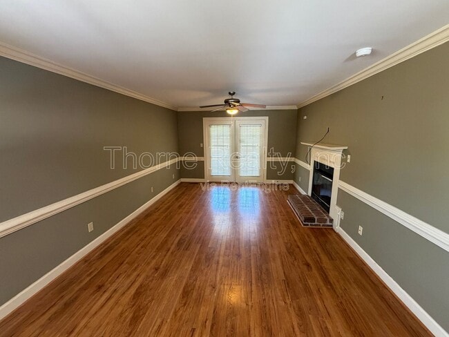 Photo - 300 Windermere Cir