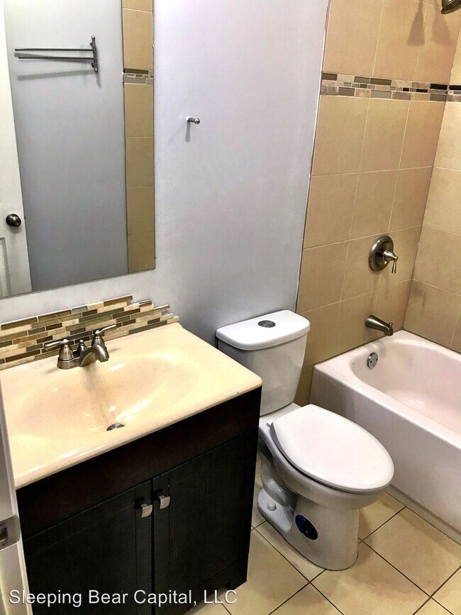 Photo - 4418 S Drexel Blvd